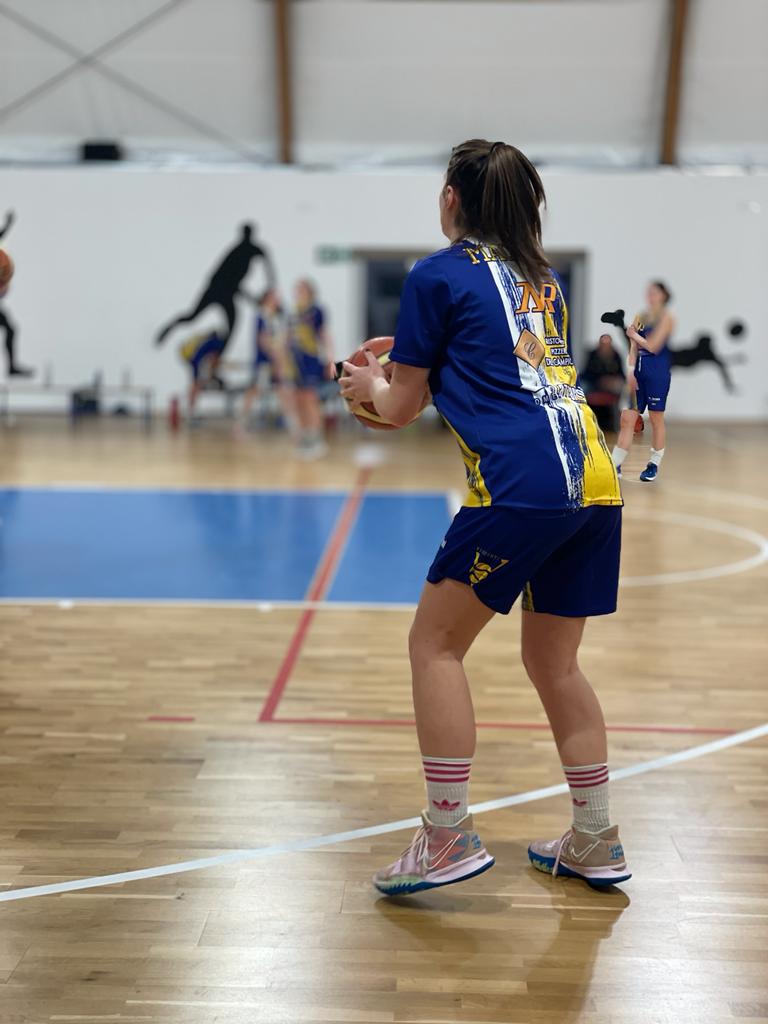 SERIE B FEMMINILE: MILANO BASKET STARS – ELVAS VISCONTI: 55 – 51